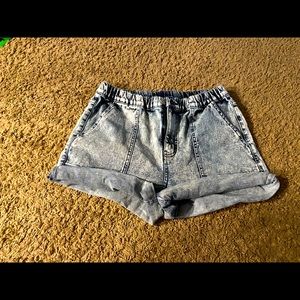 White wash Womens Medium shorts